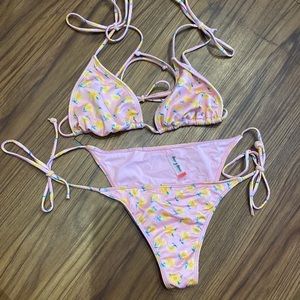 Floral bikini- size m - like new condition